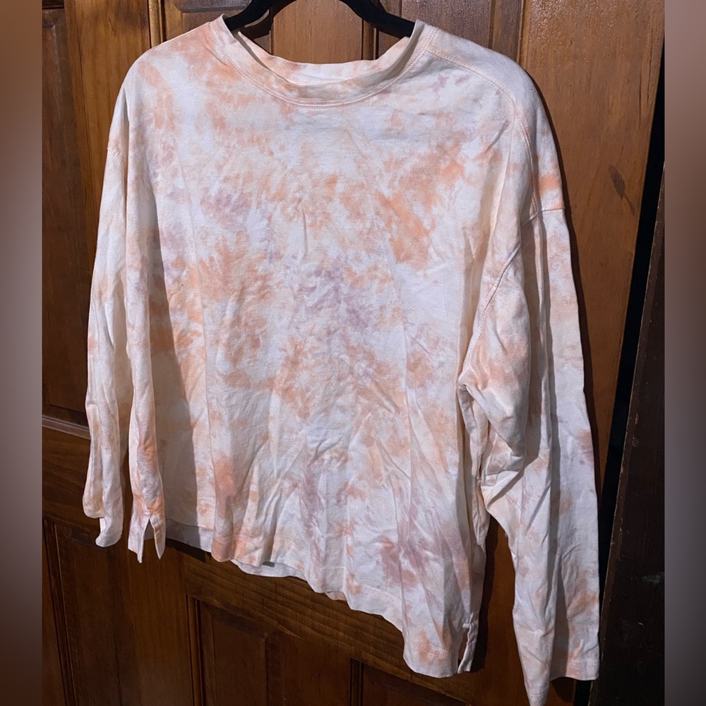 Old Navy Tye-Dye long sleeves tee womans XL